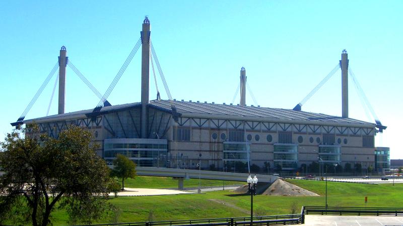 Limo Service Alamo Dome